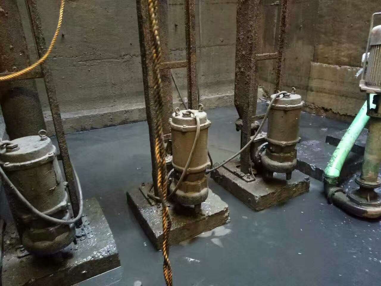 蛟河污水池清理