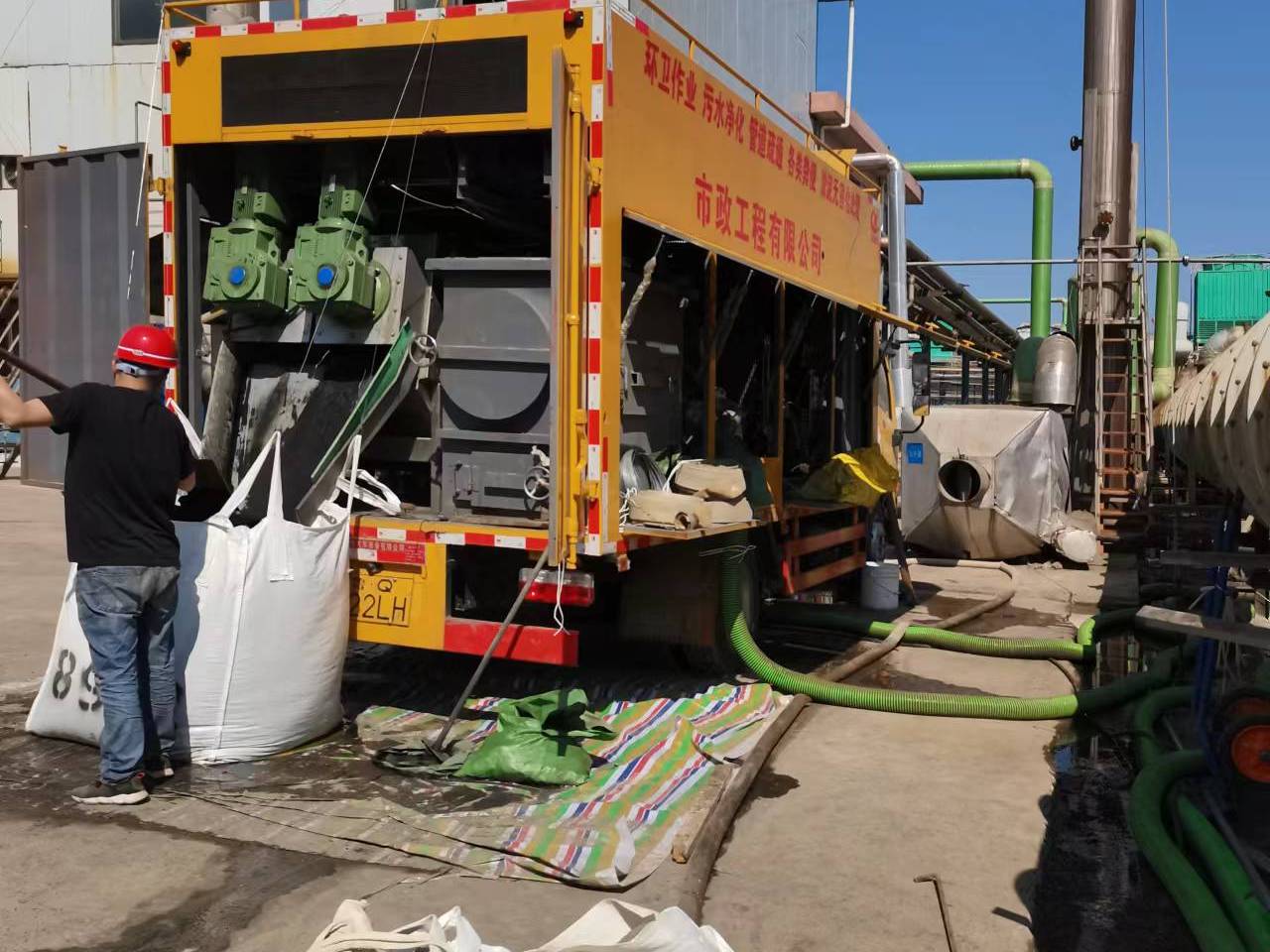 蛟河淤泥压干处理